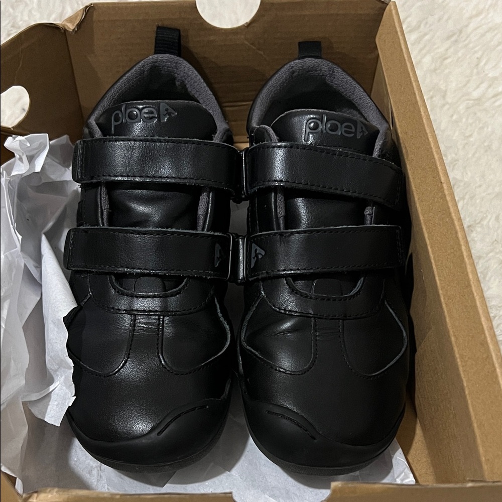 Worn Once! PLAE Kids Roan Leather Black Sneakers